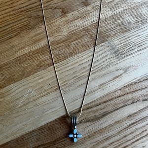 Gold necklace with gold/mother of pearl pendant